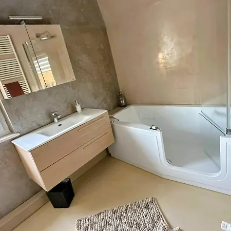 Ecrin 2 Private Free Parking Apartment Ostwald